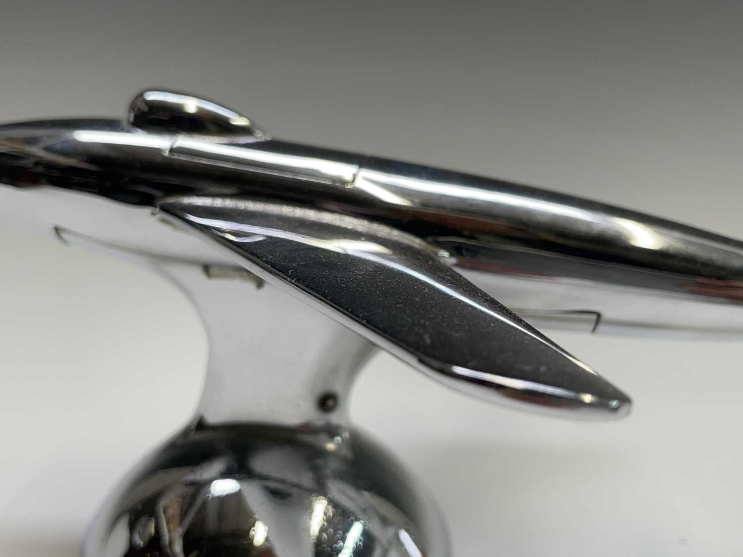 A Dunhill 'Sabre' jet fighter table lighter, 1950s, with chrome finish, on a domed base, length 16. - Image 8 of 12