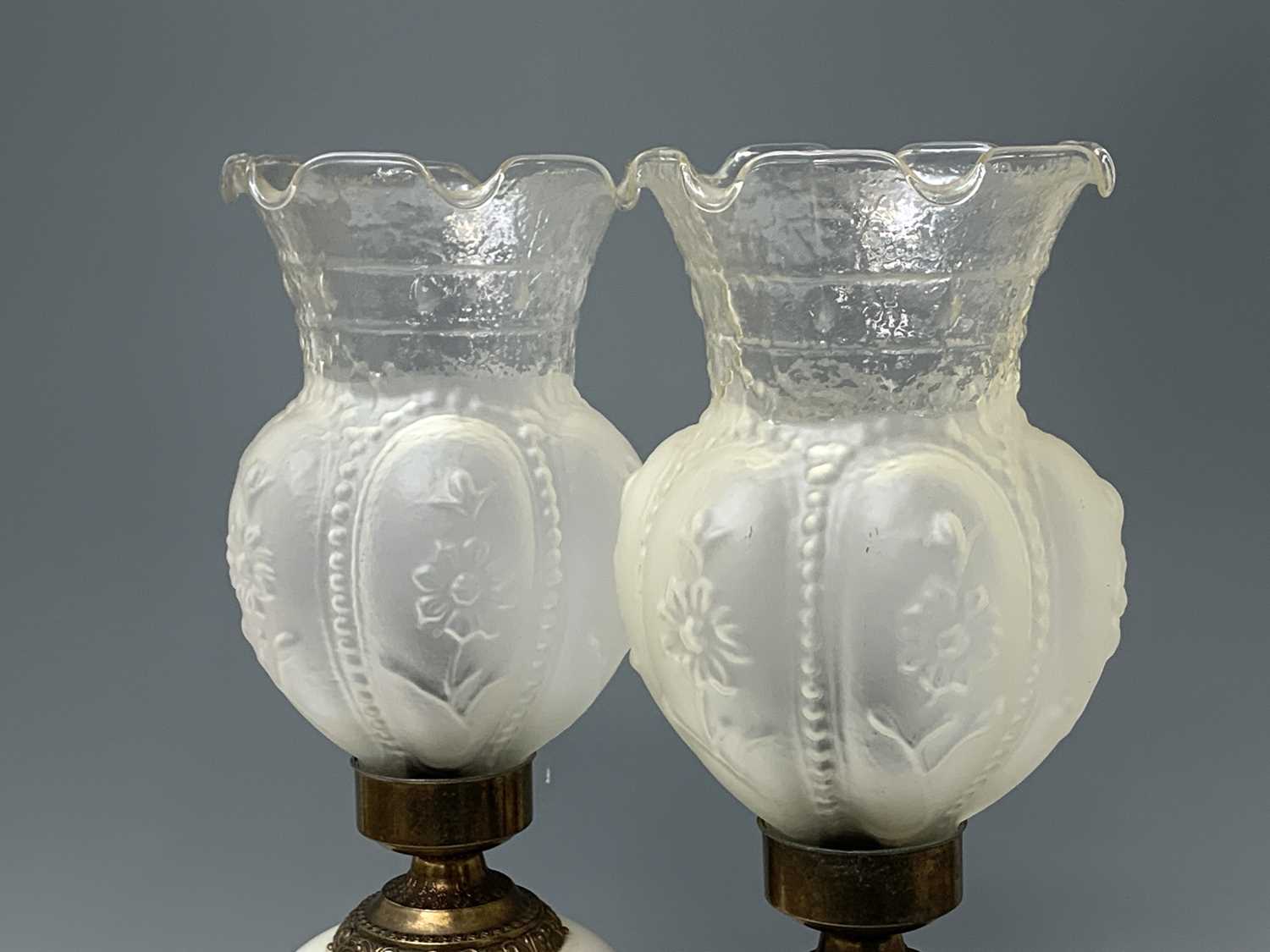 A pair of 20th century gilt metal mounted Delft table lamps with glass shades. Height 60.5cm. - Image 5 of 11