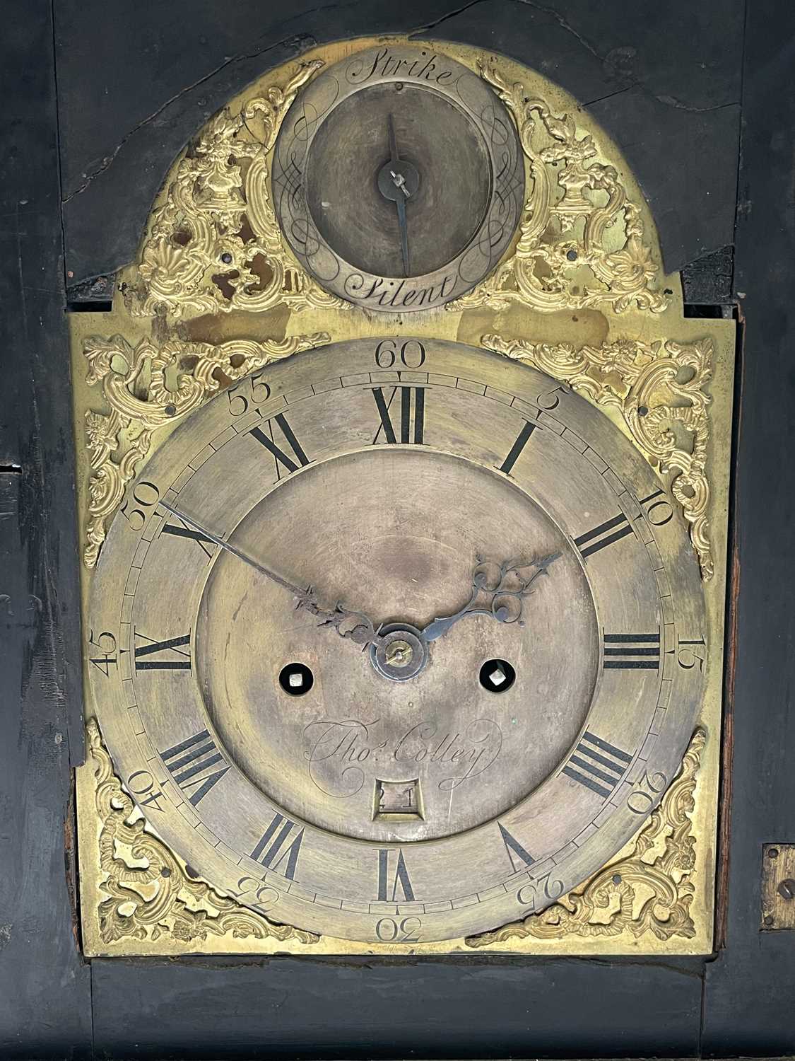 A mid 18th century ebonised bracket clock, the arched dial signed Thos Colley, with twin fusee - Image 9 of 14
