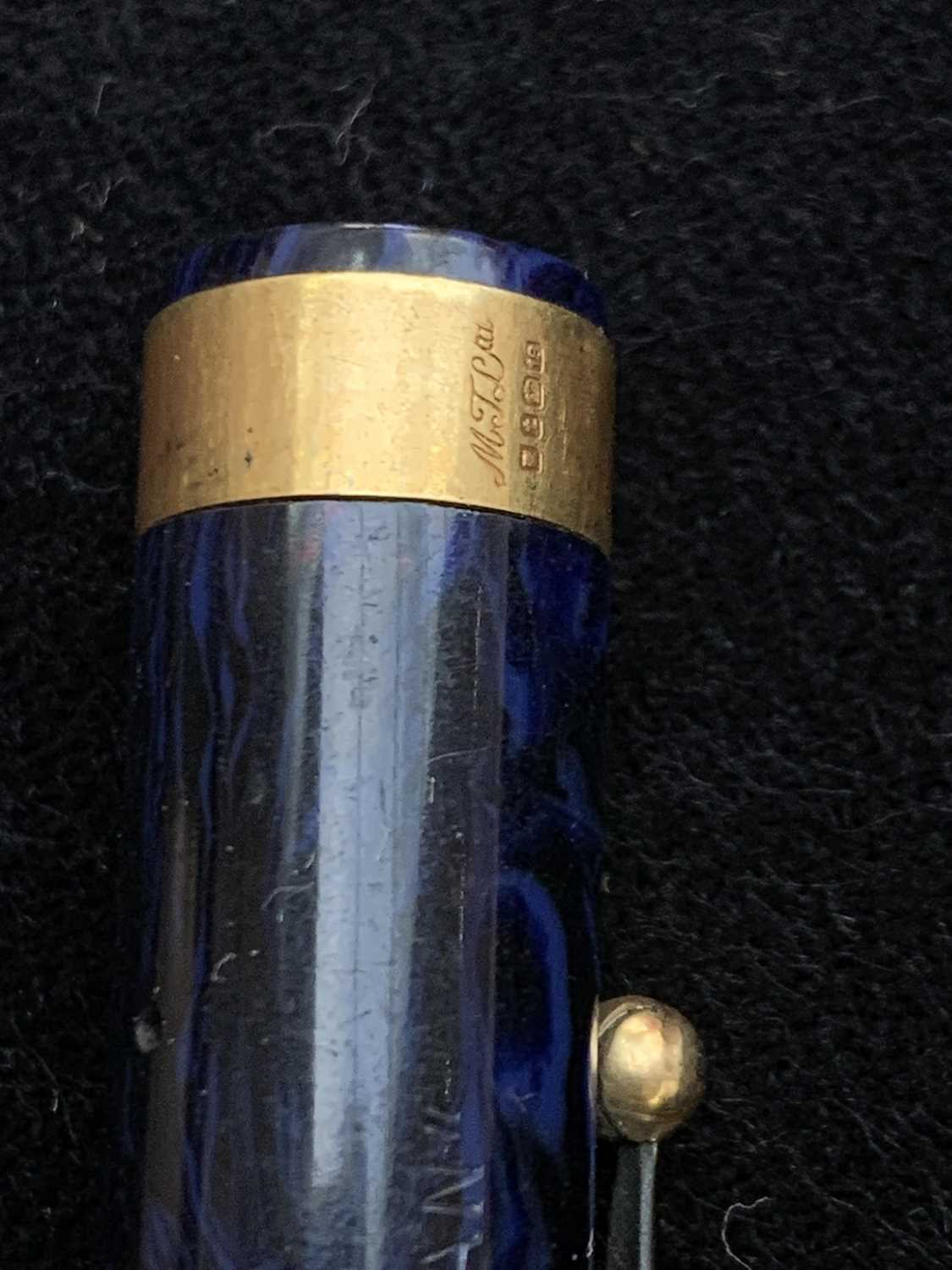 A Swan Mabie Todd L 470/52 Blue/Black,Marble Leverless fountain pen with size 4 14ct gold nib. The - Image 11 of 11