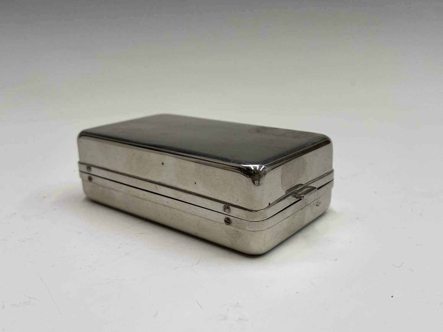 An Edwardian black leather toilet case with silver mounts hallmarked 1901 and 1902Condition - Image 21 of 32