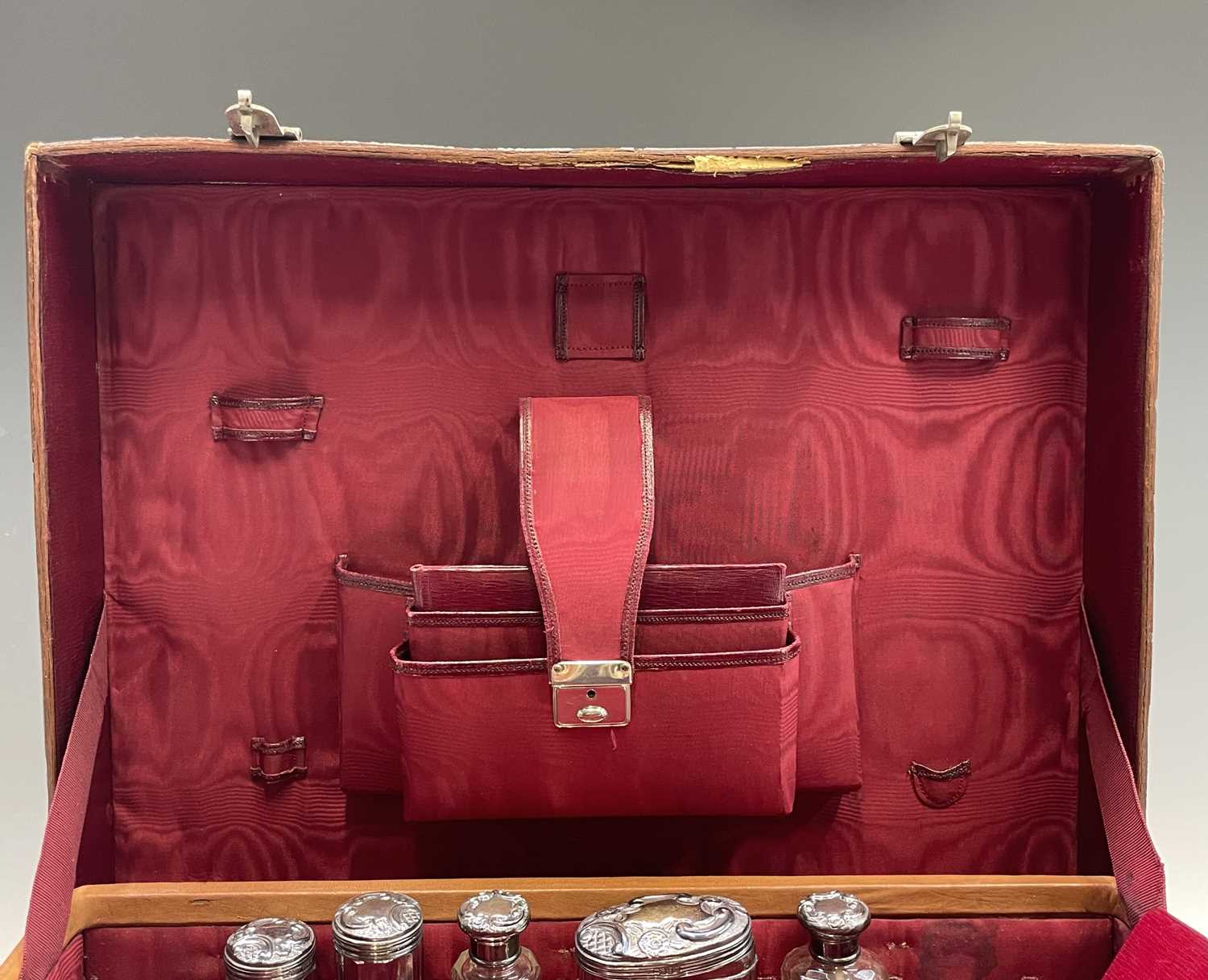 A tan leather toilet case by A. Davis & Co 10 Strand London , the red silk interior with five floral - Image 5 of 26