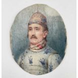 Portrait miniaturePortrait of a man in a white tunic with a blue, stylised fleaur de lis-type