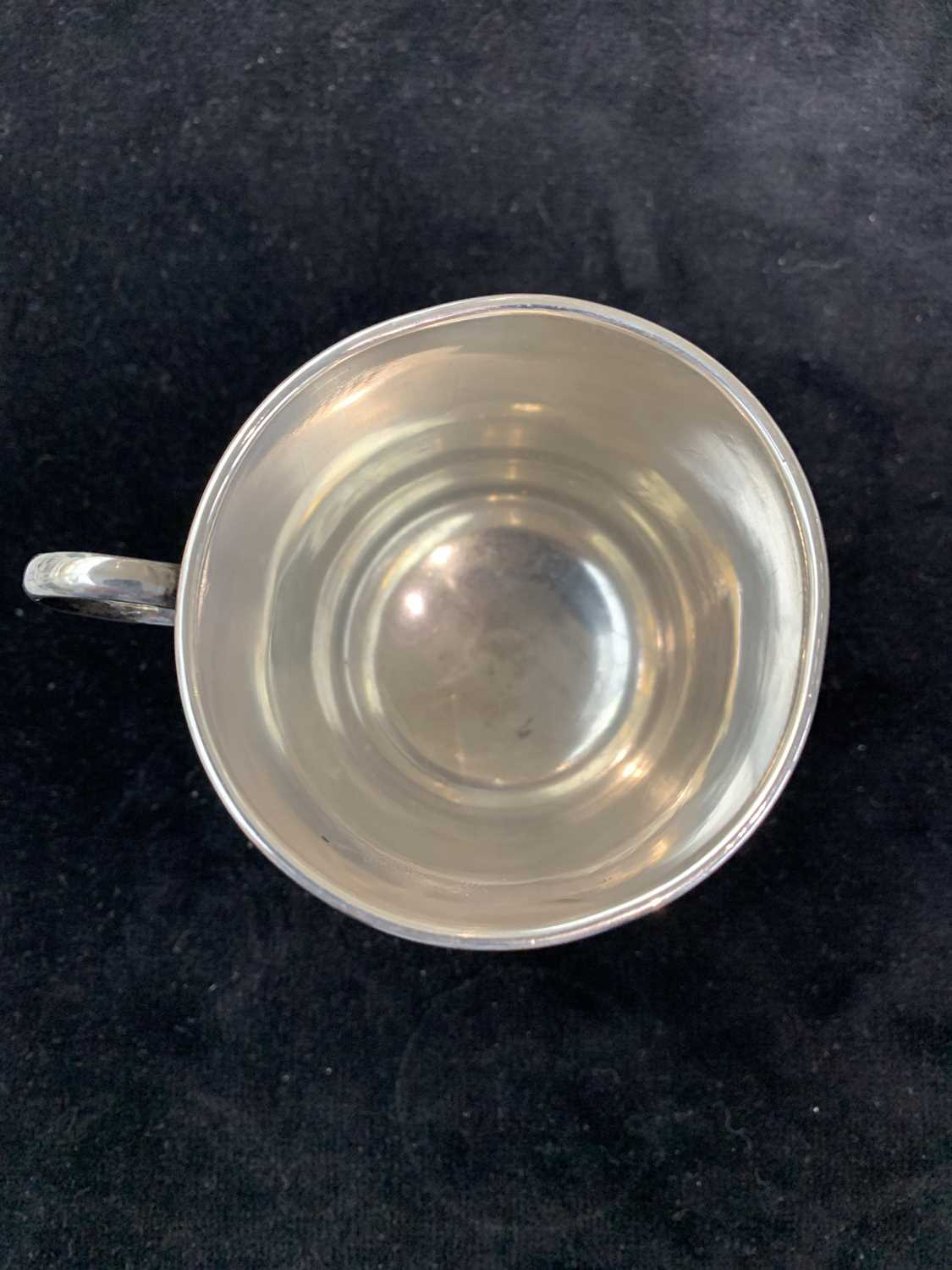 A Russian Moscow silver cup and saucer with engraved decoration Marks dated 1893 171gmCondition - Bild 11 aus 12