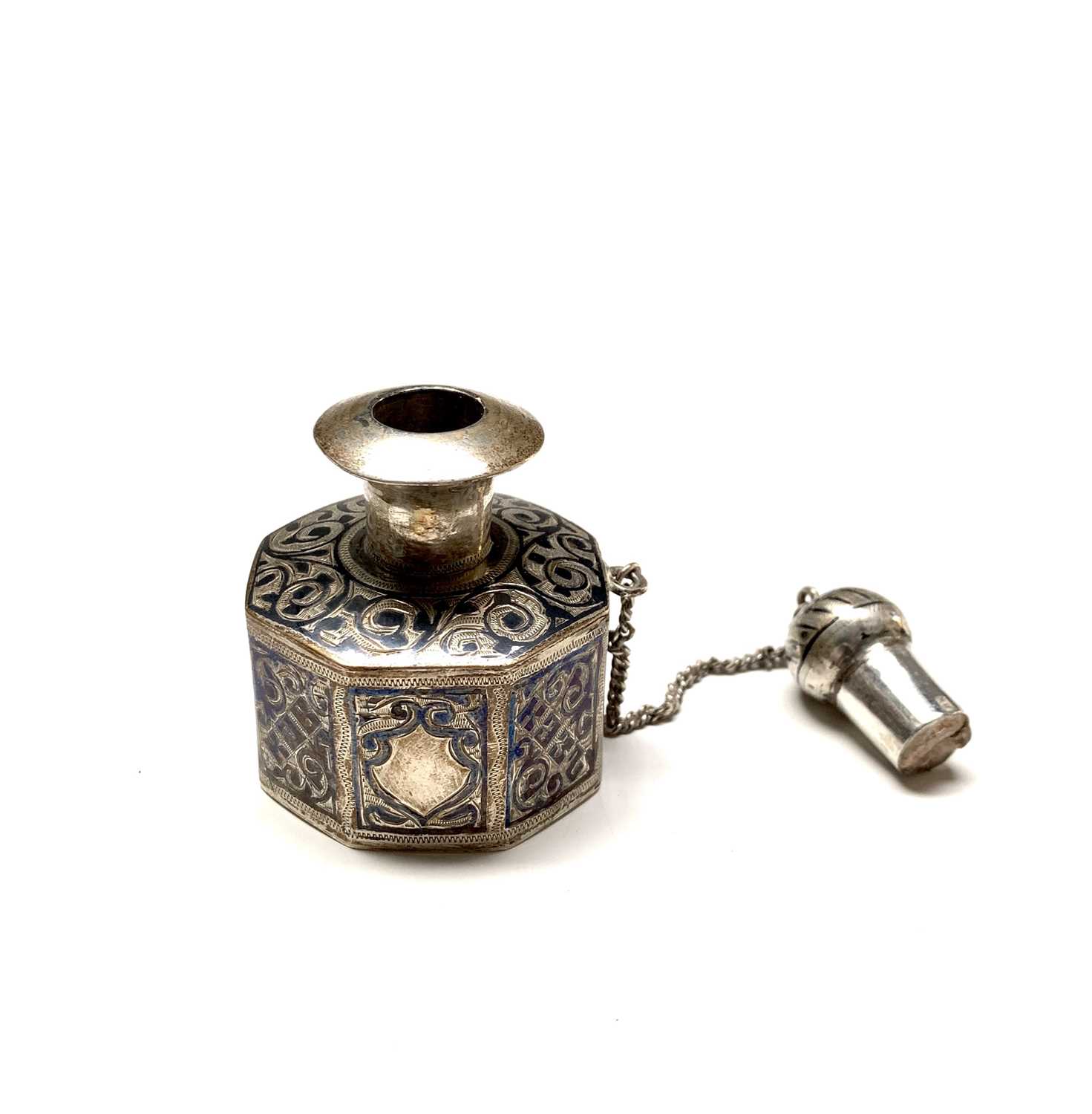 A Russian silver bottle with niello decoration 66mm 51.3gmCondition report: Further photos now - Image 2 of 7