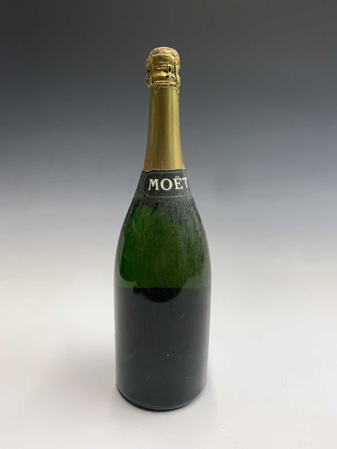 Champagne, A magnum of Moet & Chandon, 1978. - Image 2 of 2