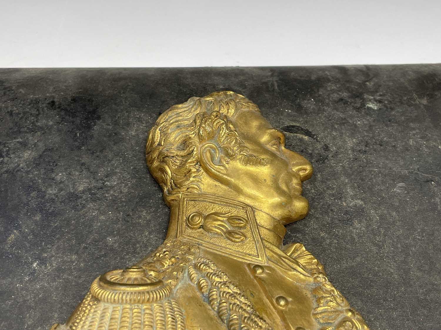 A gilt bronze profile bust of The Duke of Wellington, 19th century, mounted on a square hardwood - Image 9 of 9