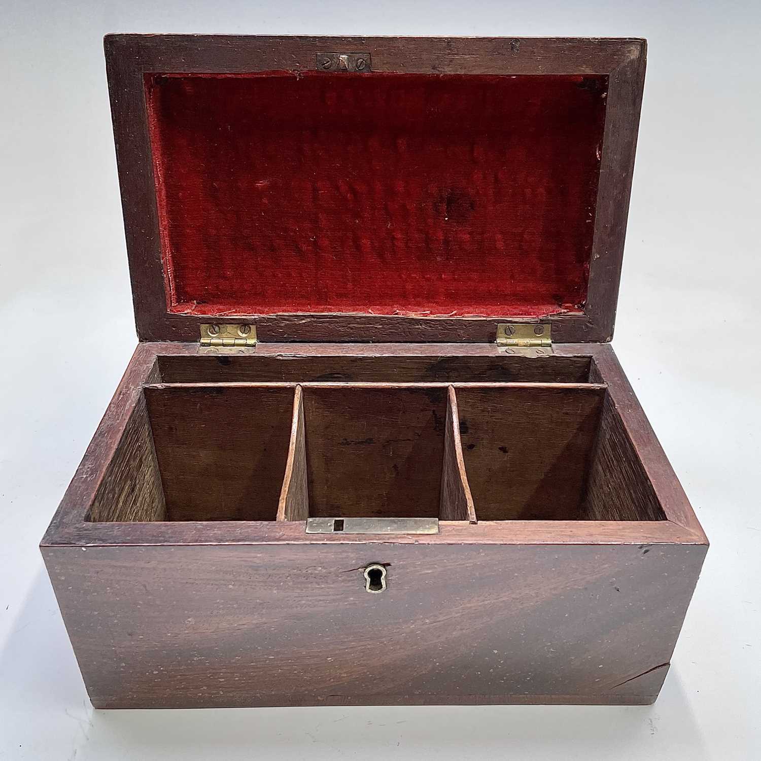 A mid George III mahogany and chequer strung caddy with triple divided interior. Width 25cm. - Image 7 of 8