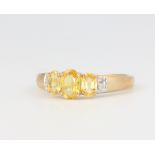 A 9ct yellow gold quartz dress ring size N 1.9 grams
