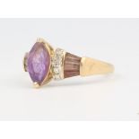 A 9ct yellow gold amethyst dress ring size N 2.3 grams