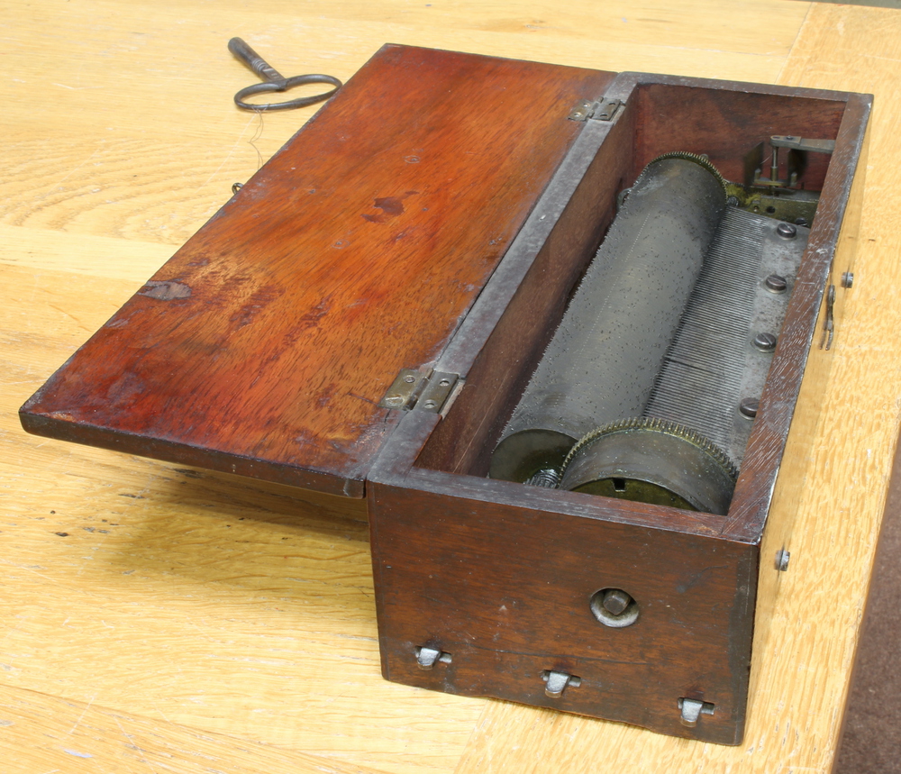 A Victorian cylinder musical box with 19 1/2 cylinder, base plate marked 3007, contained in a - Image 4 of 5