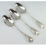 Three Victorian silver lily pattern tablespoons London 1896, 268 grams