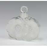 A modern Lalique Two Fleurs glass scent bottle and stopper 9cm This lot is in good condition.