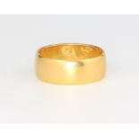 A 22ct yellow gold wedding band, 7 grams, size M 1/2