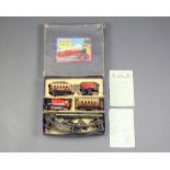 A Hornby O gauge M1 passenger clockwork train set comprising locomotive, tender, 2 carriages,