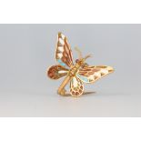 A yellow metal plique-a-jour butterfly brooch 4.1 grams, 35mm