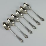 A set of 6 Edwardian silver tea spoons Sheffield 1907, 72 grams