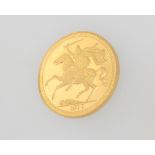 A 1977 five pound proof Isle of Man gold coin 40.2 grams