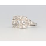 A platinum Art Deco style diamond ring, 1.25ct, 5.5 grams, size P