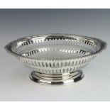 A silver pedestal bowl with pierced rim, Chester 1930, 312 grams