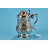 A FINE ELKINGTONS SILVER PLATED 18TH CENTURY STYLE BALUSTER-SHAPED QUART TANKARD AND COVER, gilded