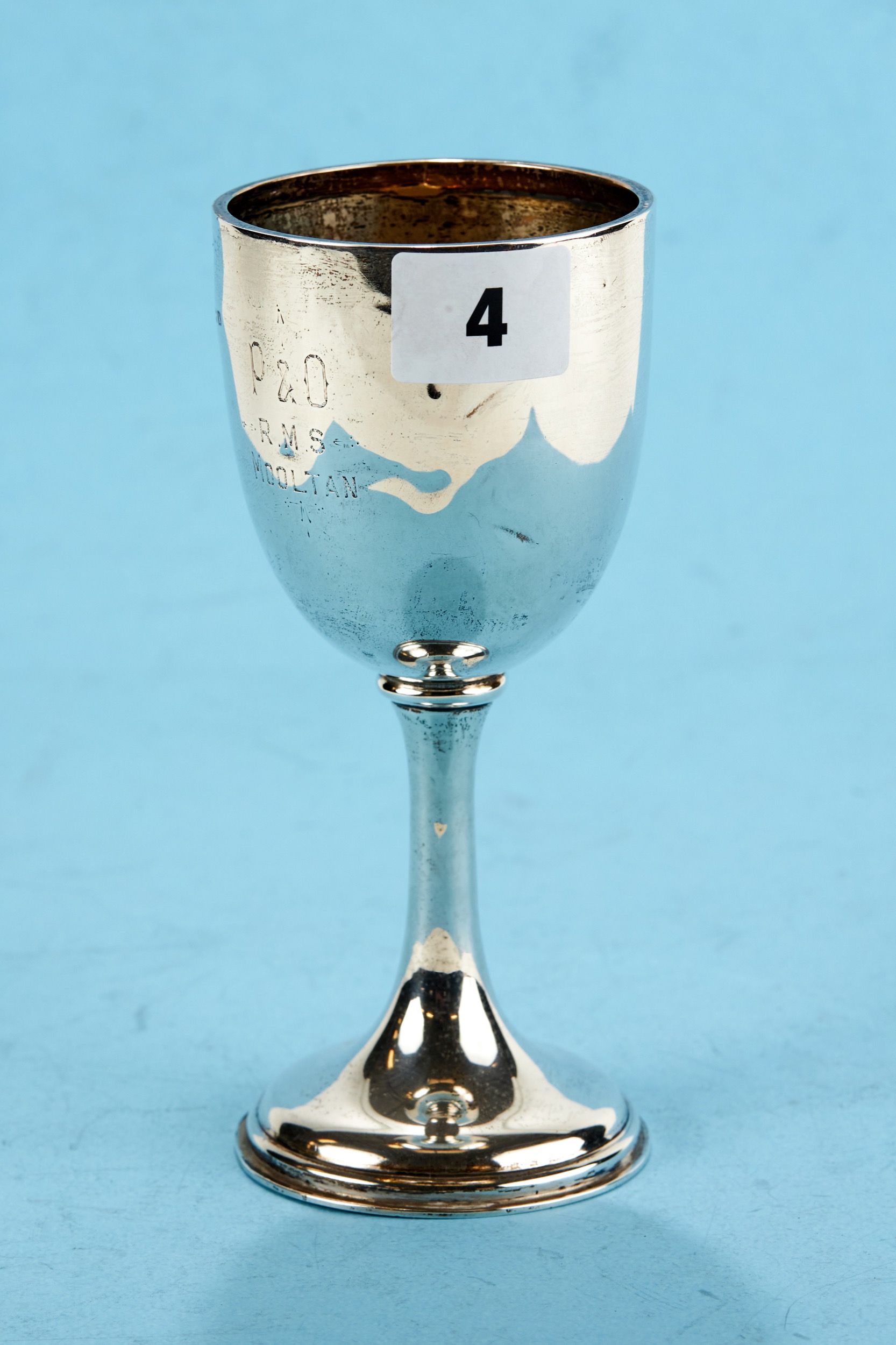 AN EDWARDIAN SILVER TROPHY CUP inscribed P&O , RMS MOOLTAN, awarded for original costume, Birmingham