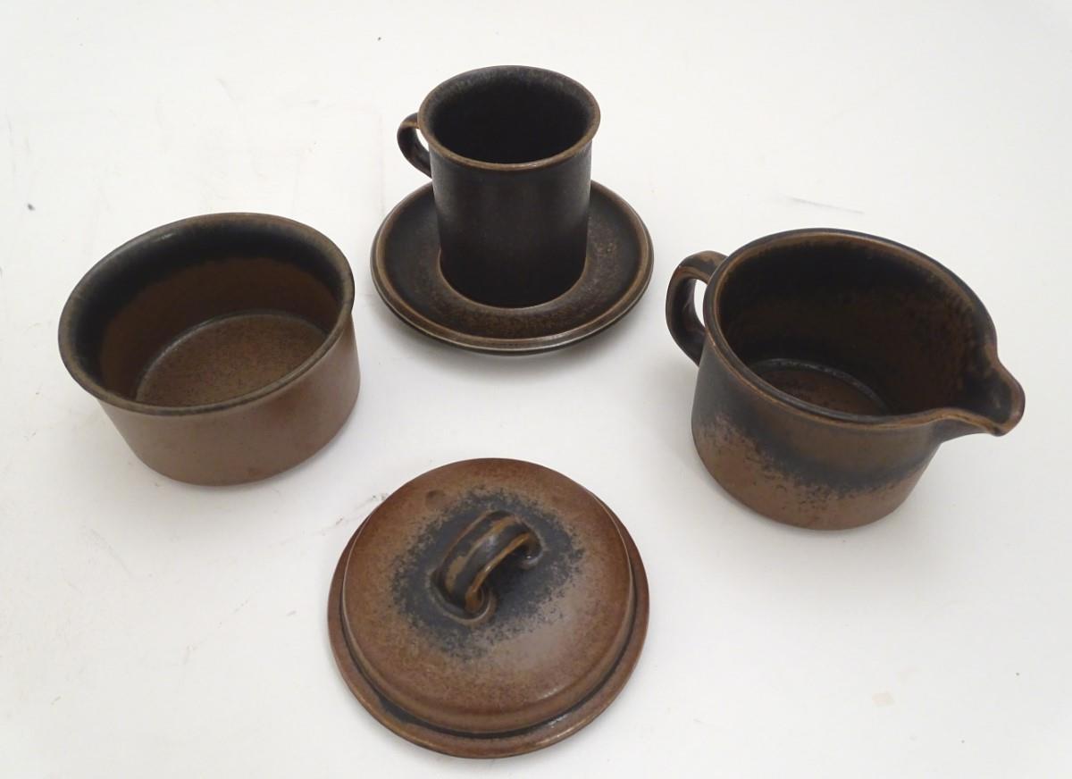 Vintage Retro: Denby style table wares, to include 6 coffee cups and saucers, 4 lidded pots and a - Image 2 of 6