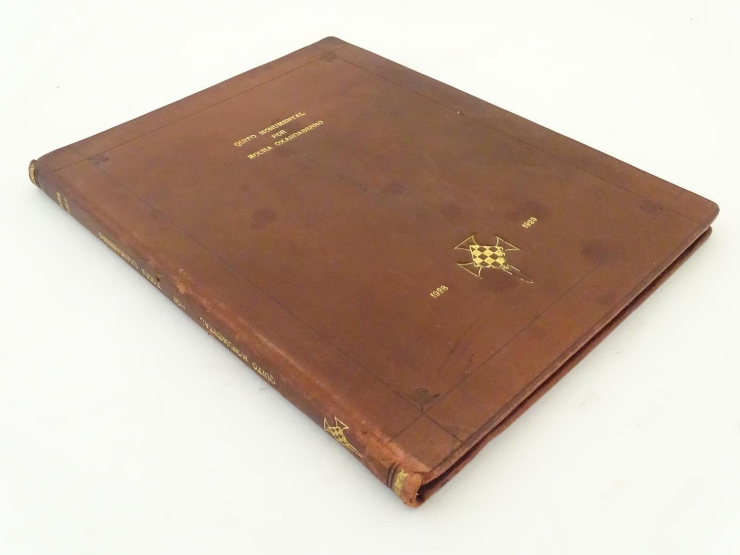 Book: Quito Monumental Folk-Lore por Roura Oxandaberro 1928 1929, a folio containing two volumes