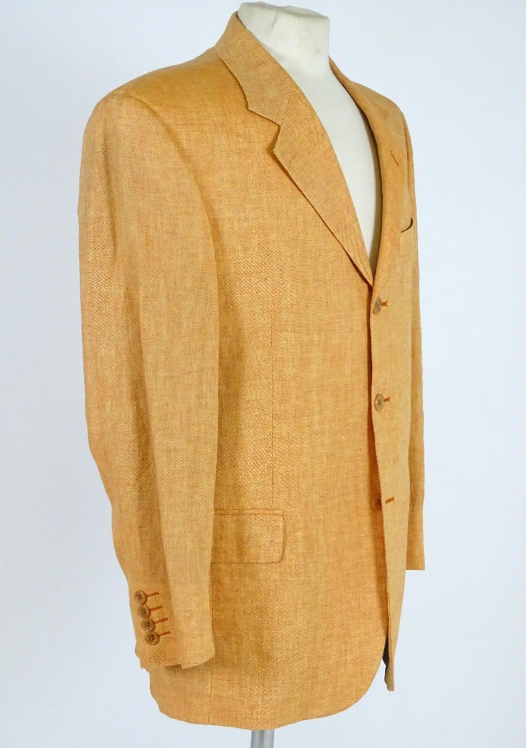 Vintage clothing/ fashion: A vintage linen jacket by Daniel Hechter, in a peach/ orange colour. - Image 3 of 6