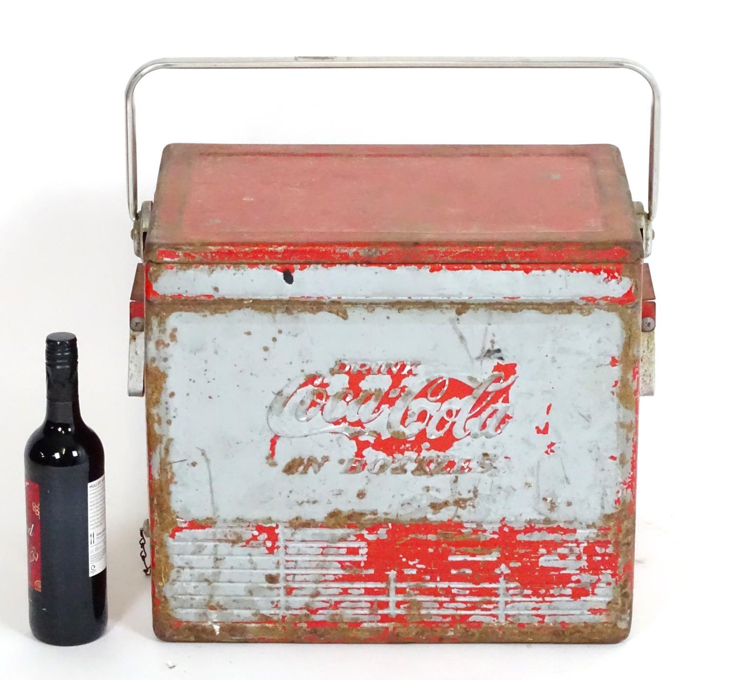 Vintage Retro, Mid Century: a metal Coca Cola ice box / cool box, 16" tall, 18" wide, 12" deep - Image 5 of 5