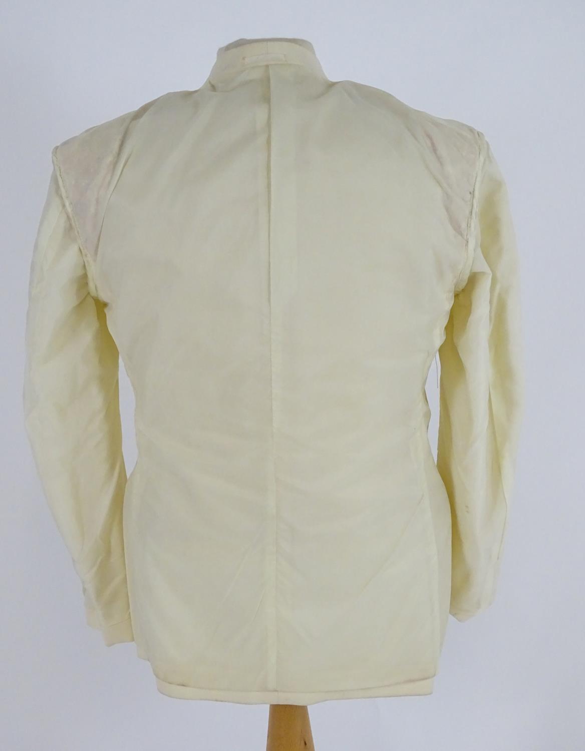 Vintage clothing/ fashion: A vintage men's evening dinner suit with additional cream jacket. Chest - Image 11 of 16