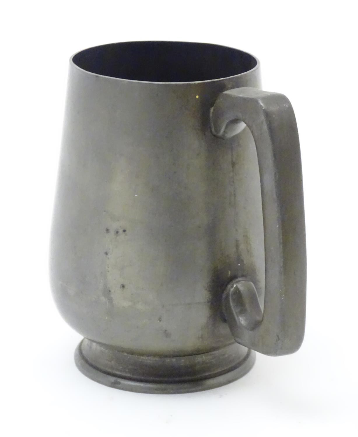 Rowing interest : A 19thC silver plate mug of tankard form engraved ' Colombo Rowing Club, Scratch - Image 6 of 6