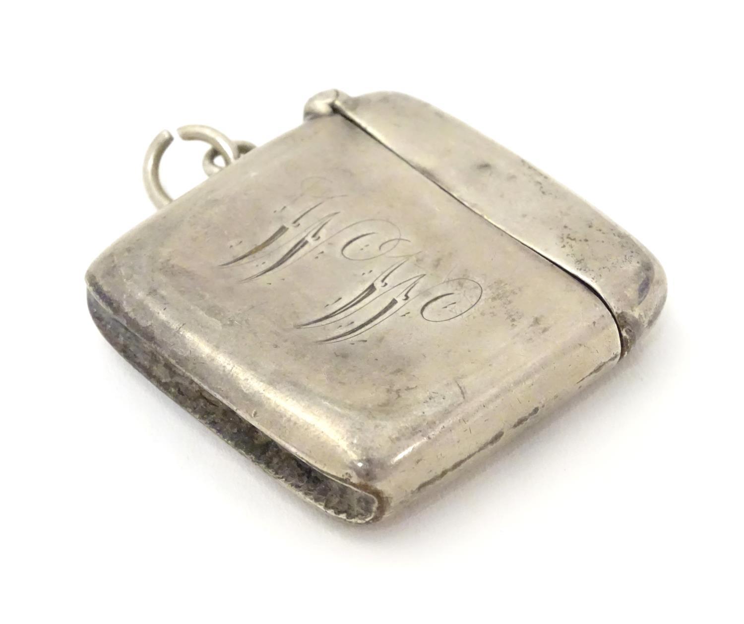 A silver vesta case. Hallmarked Birmingham 1900 maker Joseph Gloster. 1 3/4" x 1 1/34" Please Note - - Image 3 of 6