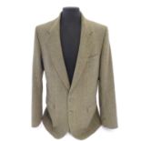 Sporting / Country pursuits: A Mens tweed jacket by Austin Reed, chest measures 42" approx. Please