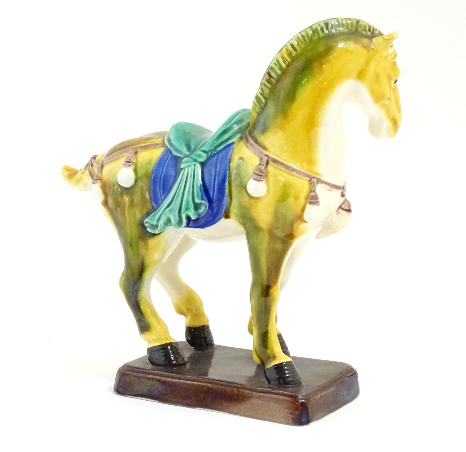A Chinese model of a Tang style horse. Approx. 5 3/4" Please Note - we do not make reference to - Image 4 of 6