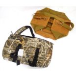 Shooting: a Beretta wildfowling extreme gear waterproof decoy/kit bag, together with a canvas and