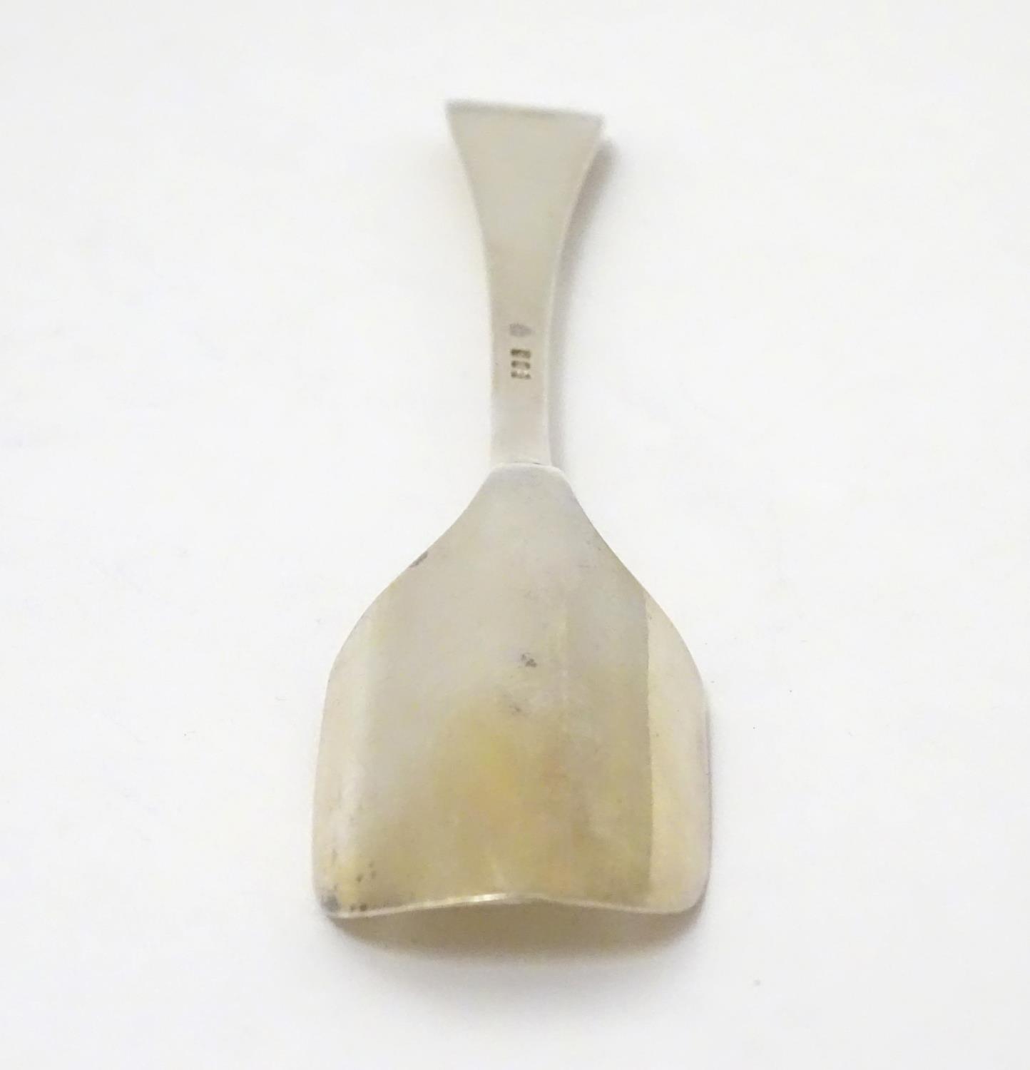 A silver stilton / cheese scoop, hallmarked London 1919, maker Goldsmiths & Silversmiths Co Ltd. - Image 5 of 8