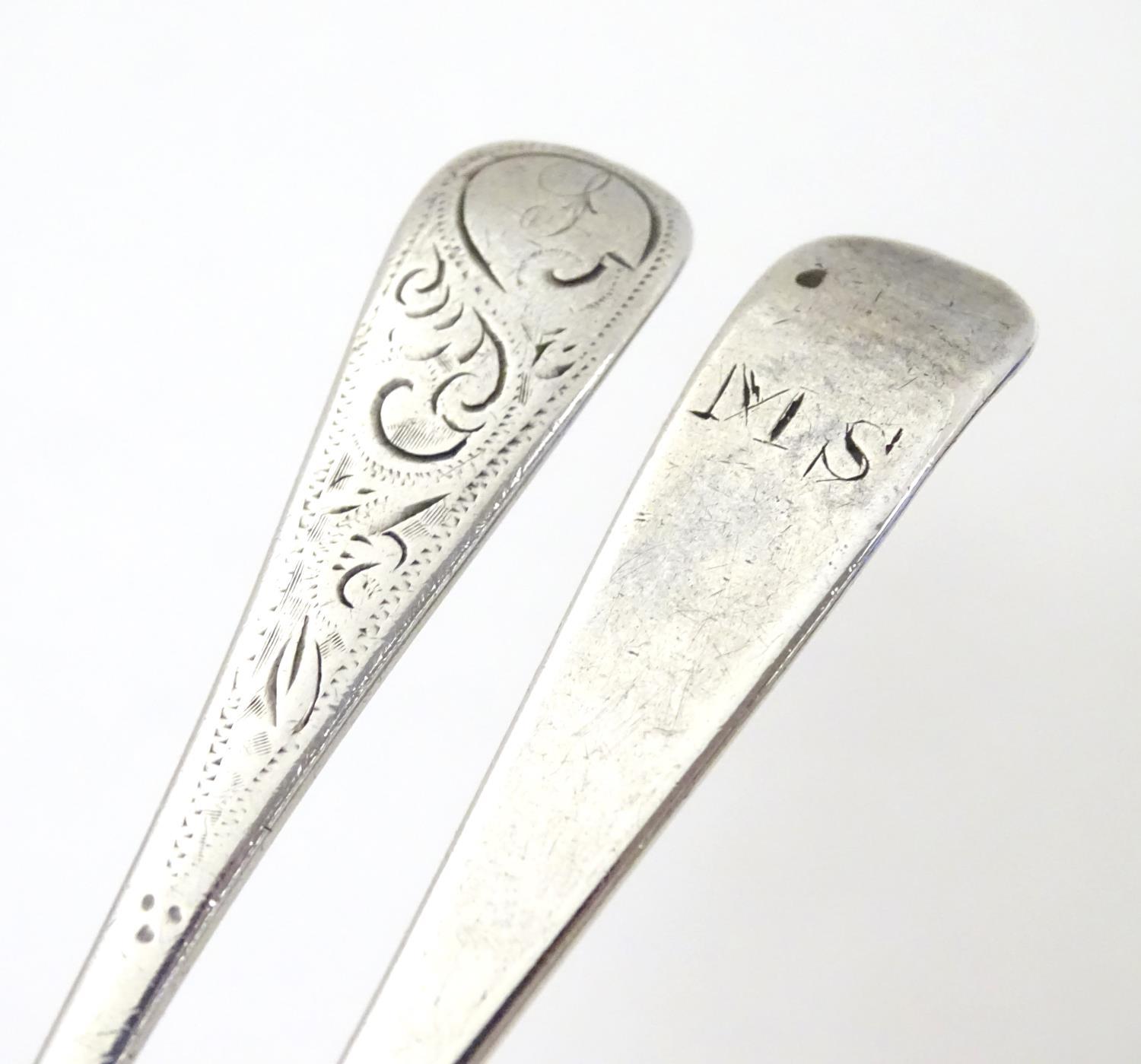 A Geo III silver Old English pattern teaspoon, hallmarked London 1792 maker George Gray, together - Image 5 of 6