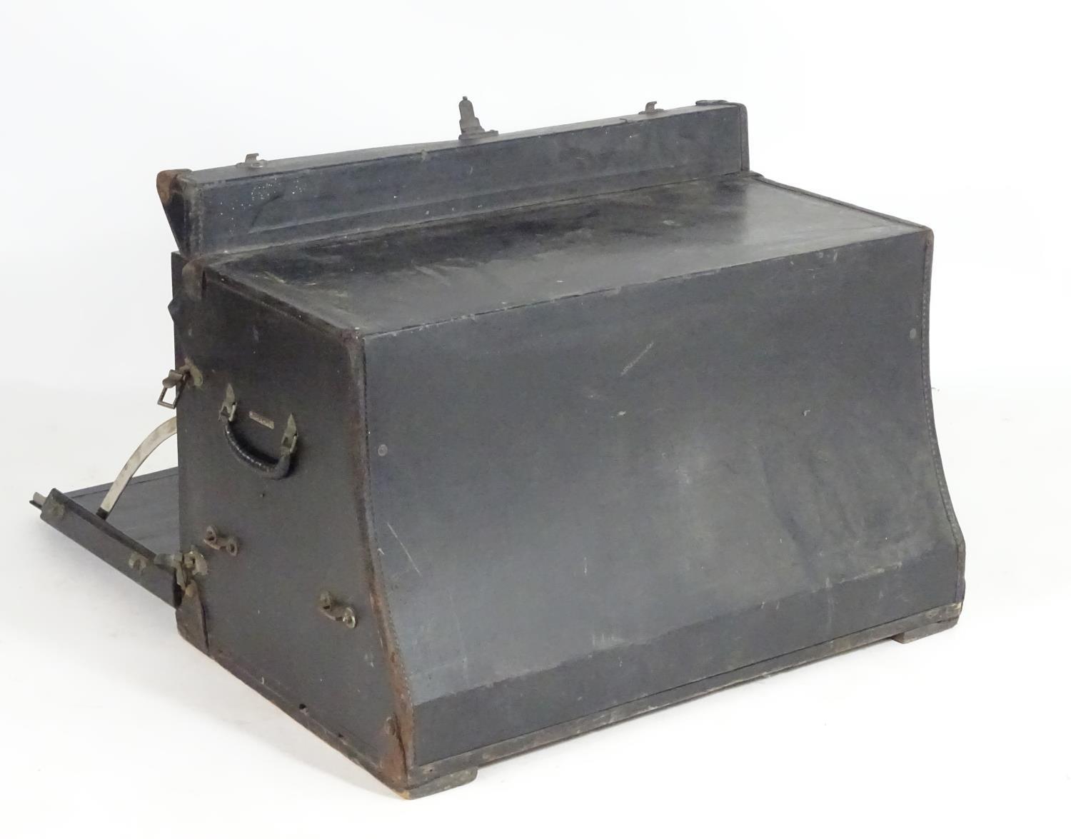 Classic cars, motoring: an early to mid 20thC Brooks external car trunk / luggage case, of - Image 6 of 7