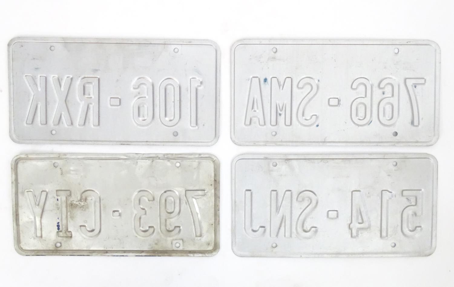 A quantity of late 20thC / 21stC examples of American state license / number plates, Washington, - Image 2 of 4