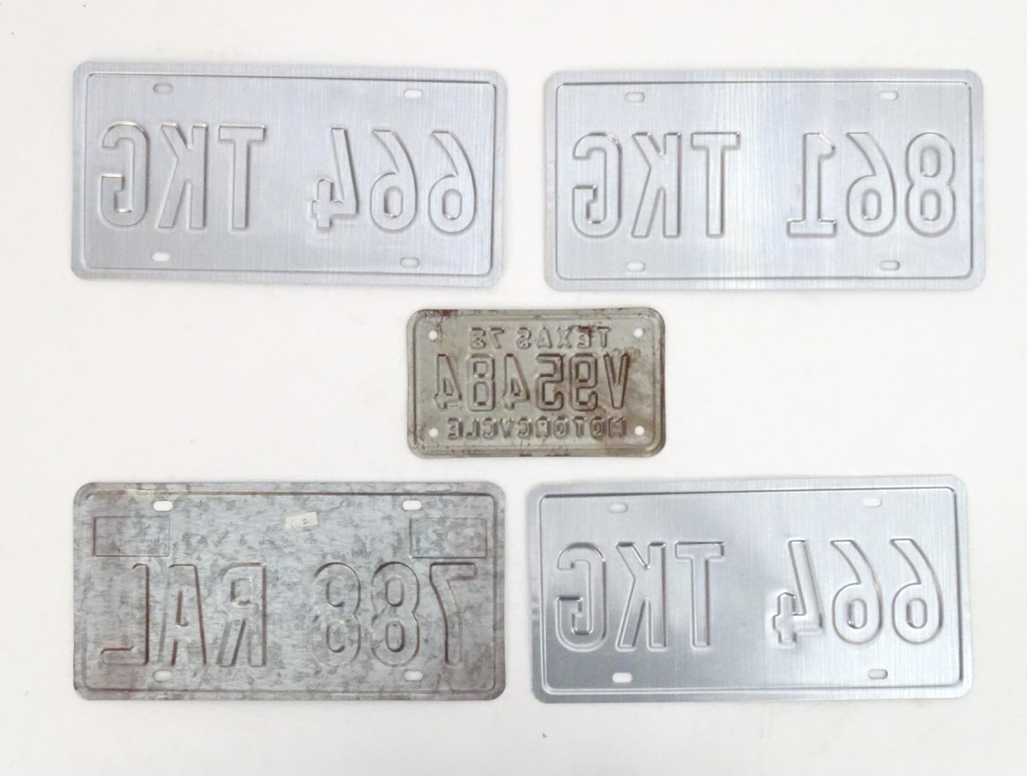 A quantity of late 20thC / 21stC examples of American state license / number plates, Texas, three - Image 2 of 7