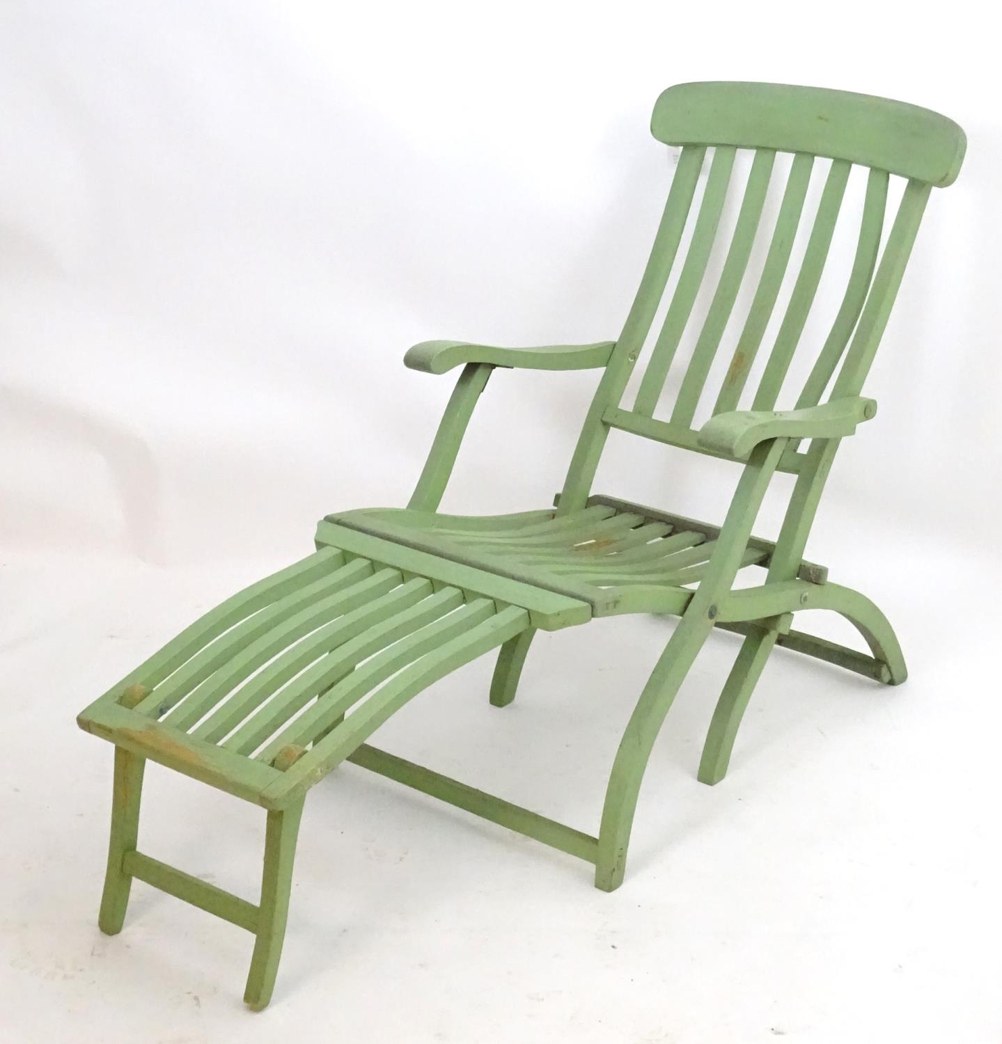 A planter's / deck chair with a painted finish Please Note - we do not make reference to the