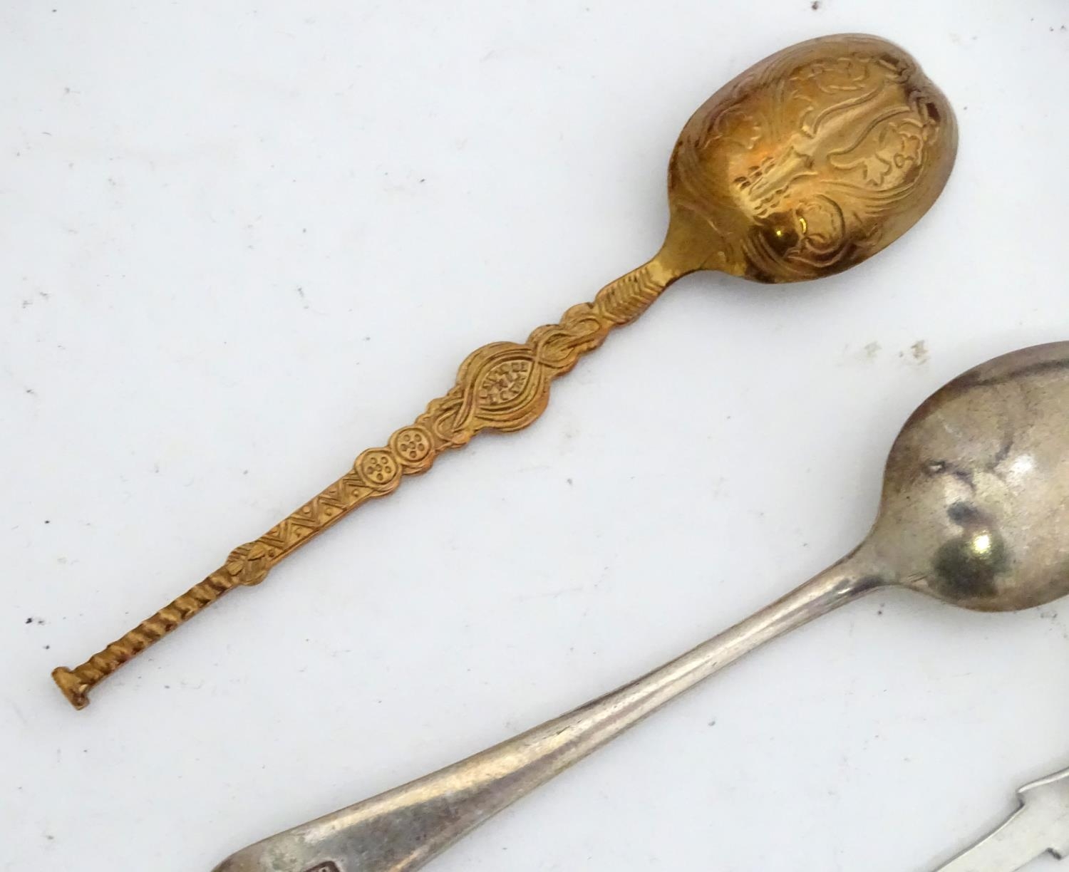 A quantity of assorted collectors spoons Please Note - we do not make reference to the condition - Image 15 of 16