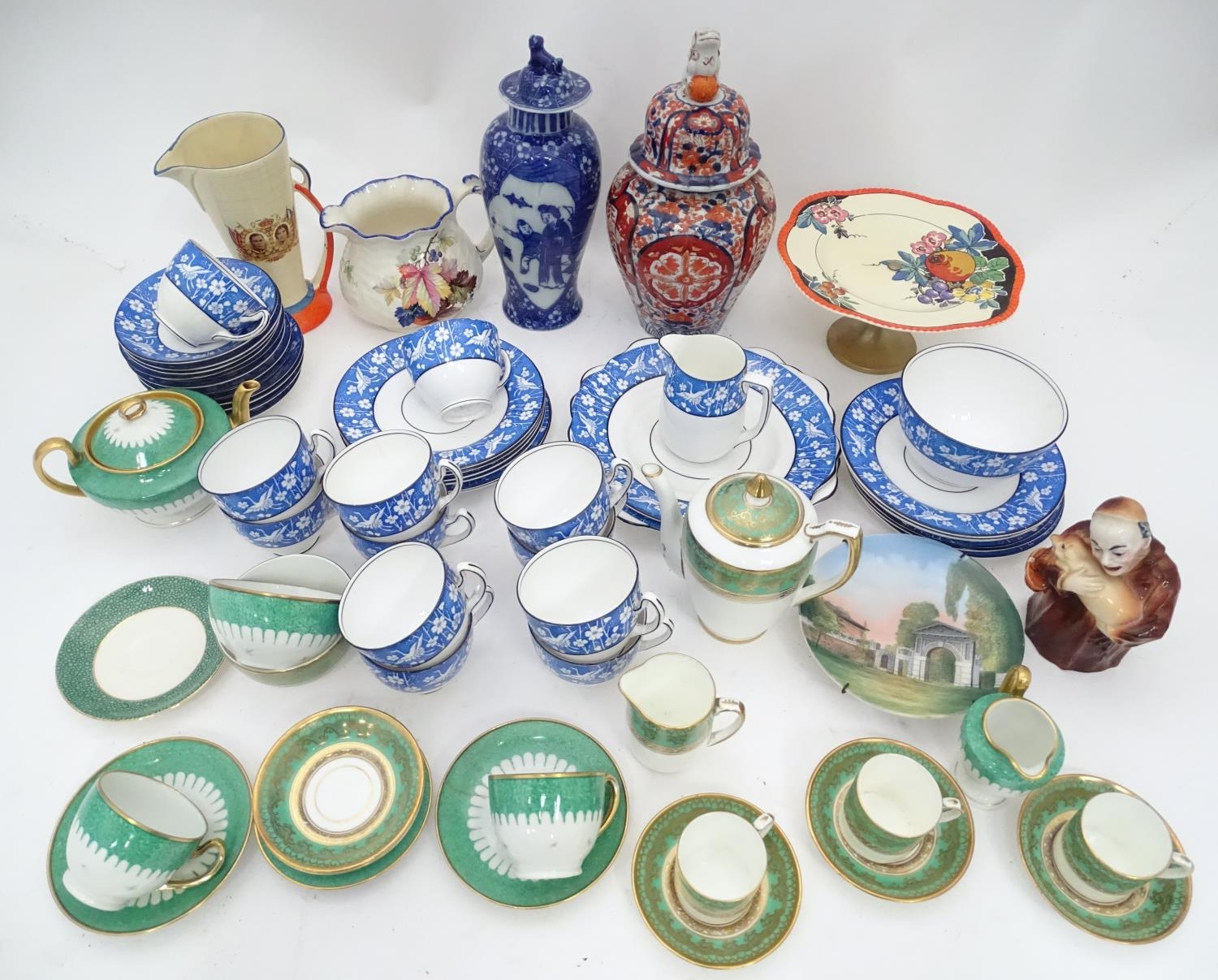 A quantity of Continental and Oriental ceramics to include vases, tea wares, etc. Please Note - we - Image 2 of 12