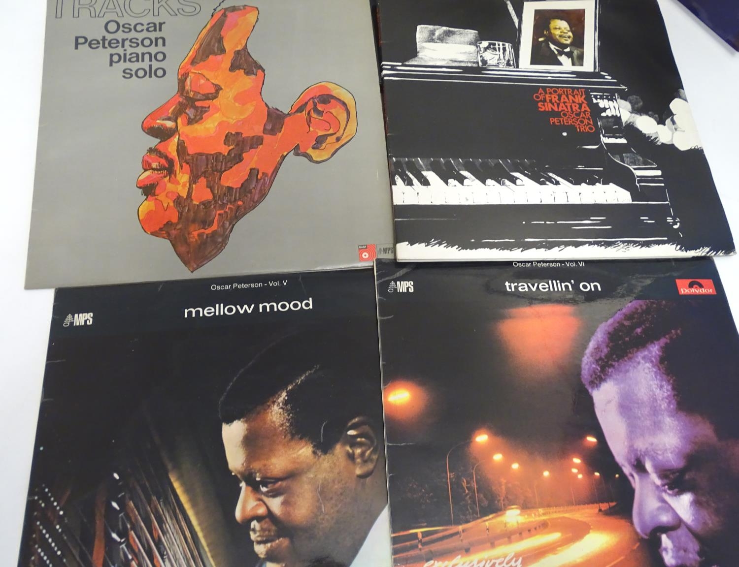 A collection of 20thC 33 rpm Vinyl records / LPs - Jazz, comprising: Oscar Peterson: Keyboard, The - Image 9 of 10