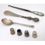 Assorted silver and silver plate items to include a silver handled shoe horn and button hook, silver