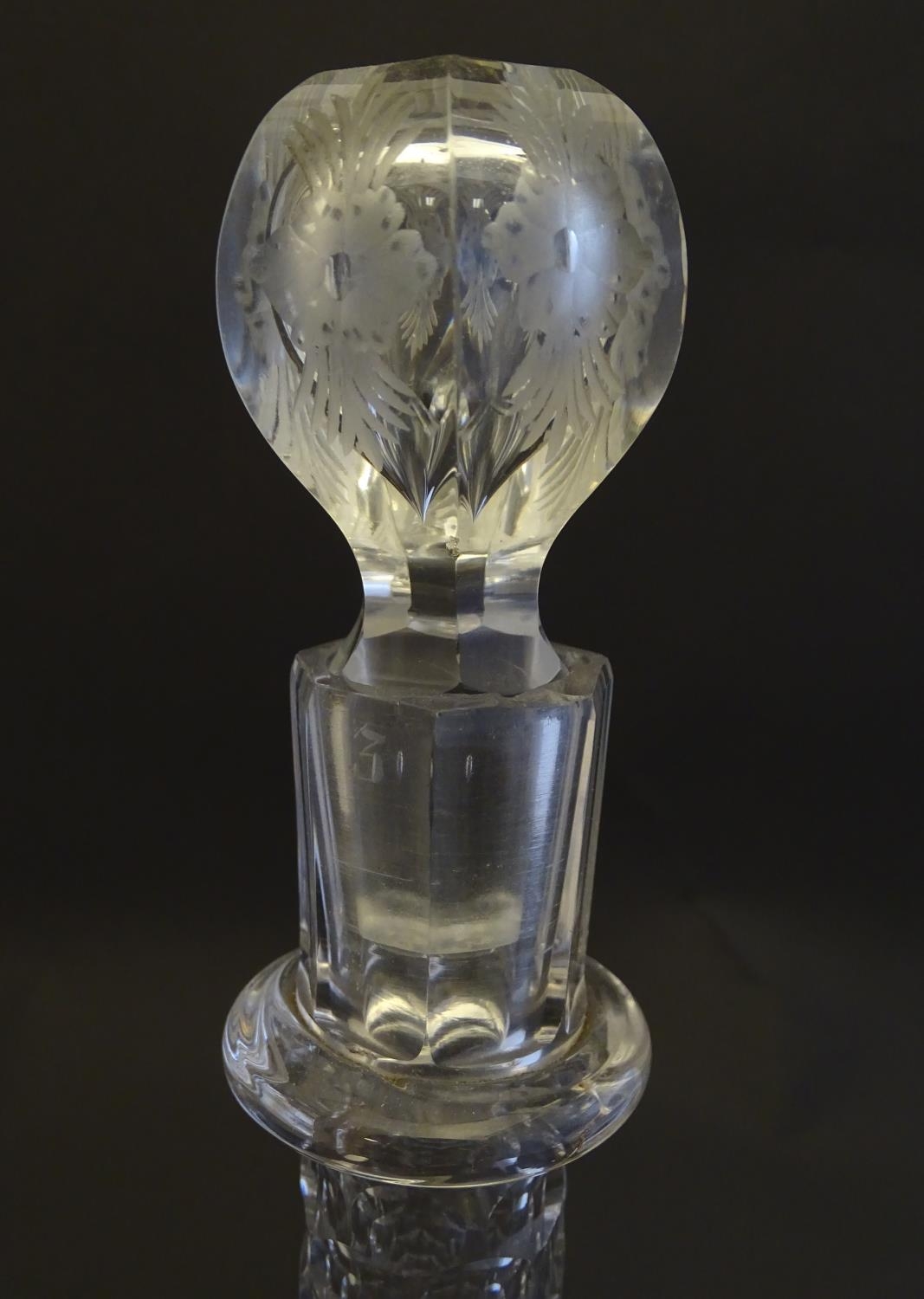 A Victorian glass onion decanter, profusely decorated with etched creeping vines, flowers, phoenix - Image 4 of 9