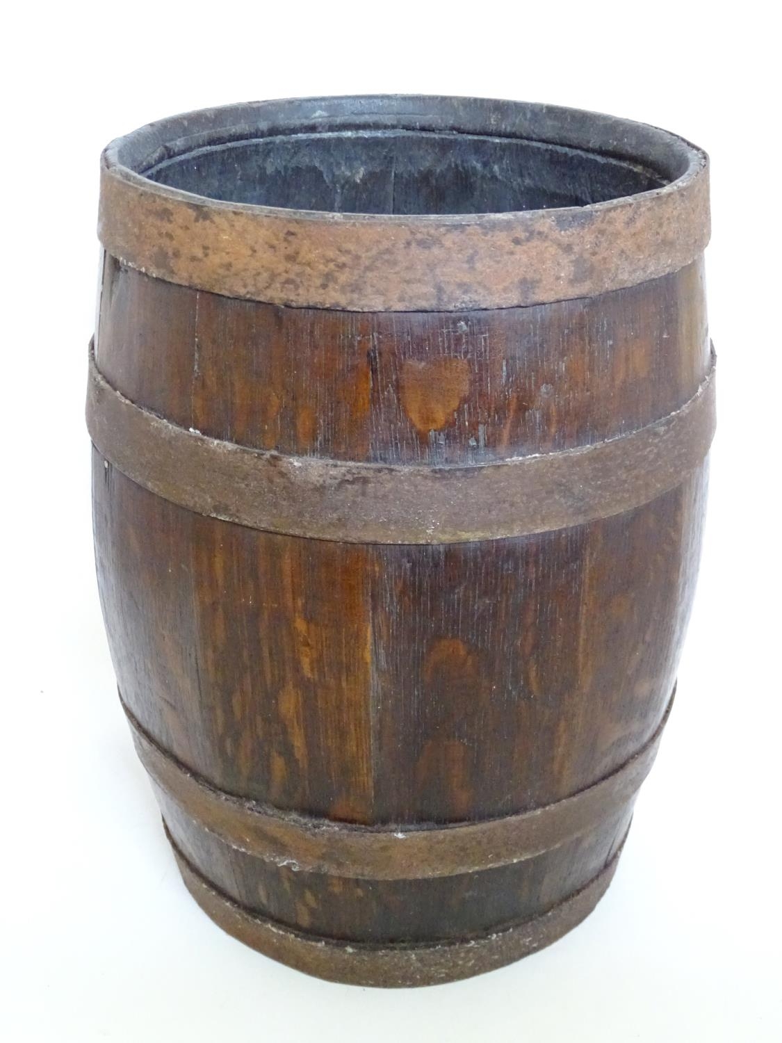 A 20thC coopered oak basket converted from a pin ale barrel, 12 1/2'' tall Please Note - we do not - Image 10 of 12