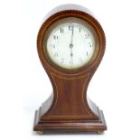 A 20thC balloon shaped mantel clock, the mahogany case with satin wood stringing and 3 1/2" Arabic