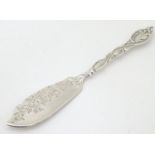 A Victorian silver butter knife, hallmarked Sheffield 1893, maker Atkin Brothers. Approx. 5 1/4"
